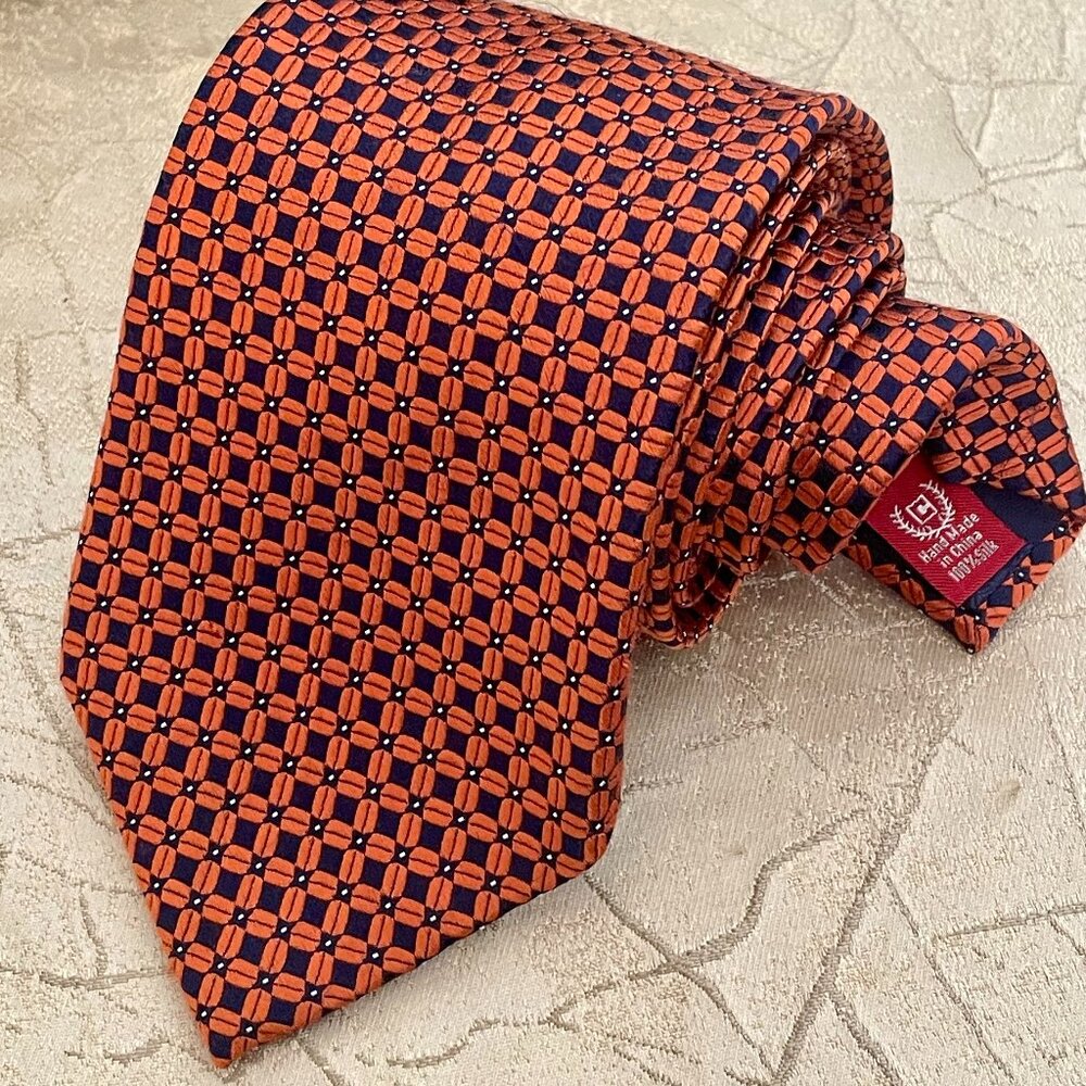 Chaps Ralph Lauren Orange & Navy Geometric Textured 100% Silk Tie 58" x 3.5"